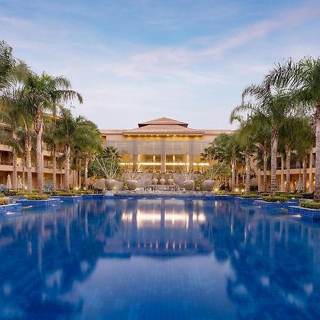 Dusit Thani Lakeview Il Cairo Esterno foto The Atlantis Resort, Paradise Island