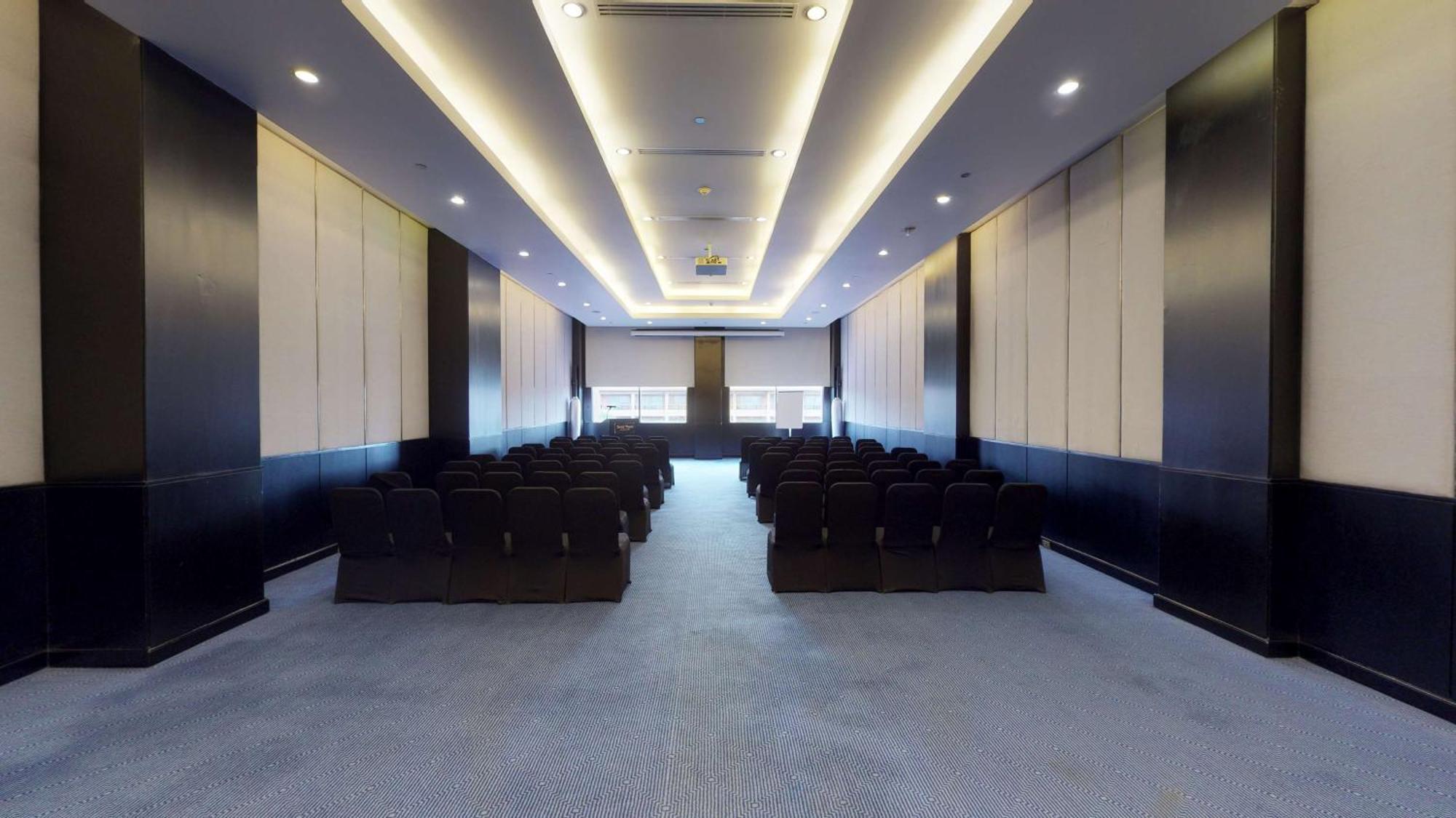 Dusit Thani Lakeview Il Cairo Esterno foto The 3D model of the auditorium